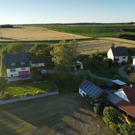 Fewo Haus Hutzelbuck In Idyllisch-Gruener Lage Naehe An Ansbach Eksteriør bilde